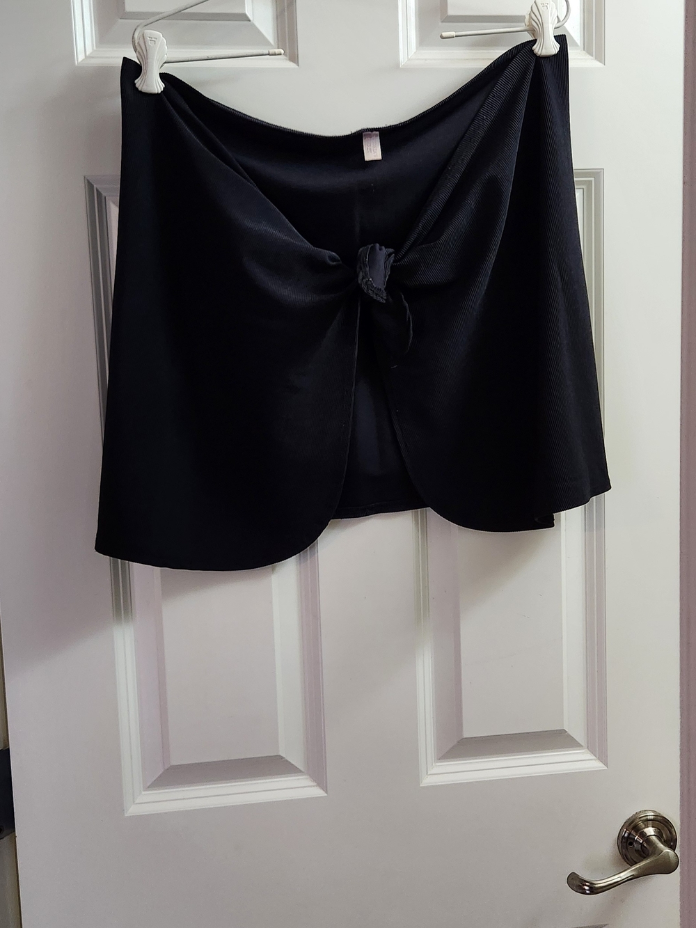 Victoria's Secret, Black, High-Low Tie-Front Bathing Suit Cover-up. Skirt Design